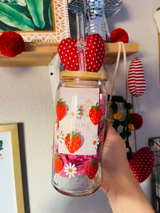 LITTLE STRAWBERRIES N DAISIES 20oz CUP (LID/STRAW SOLD SEPARATELY)